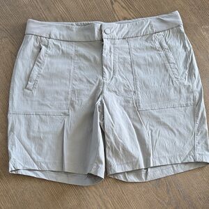 Active Life Light Gray Women’s Stretch Shorts